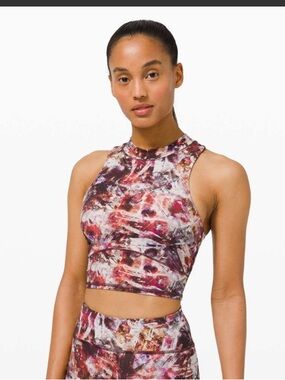 Lululemon Everlux And Mesh Cropped Tank